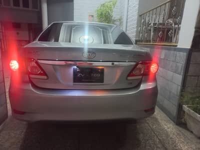 Toyota Corolla Altis 2013