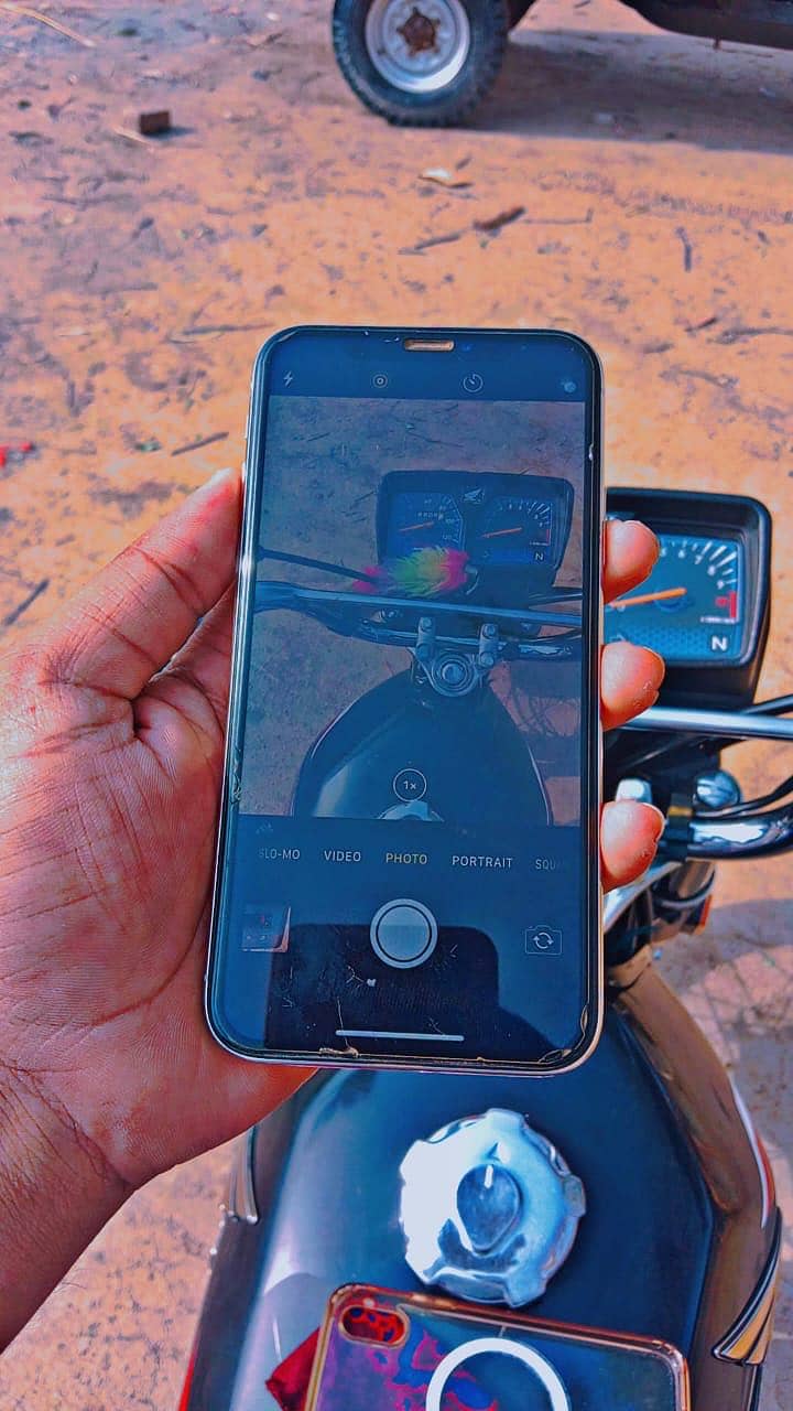 Apple iPhone X 2