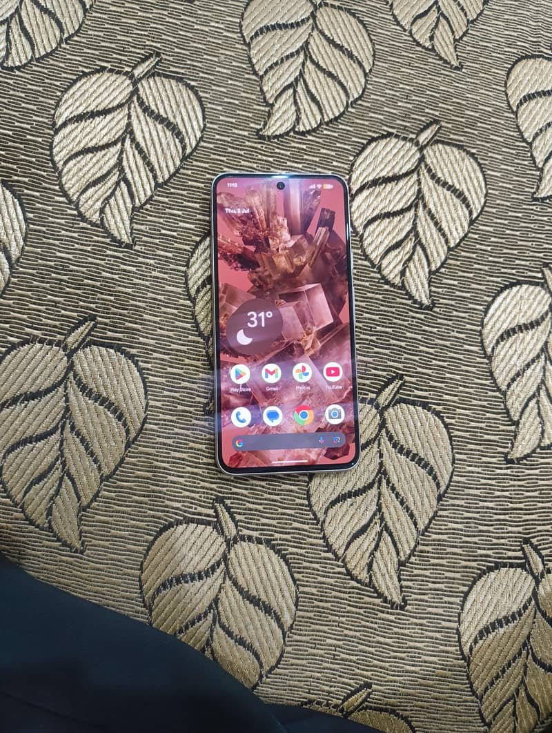 Google Pixel 8 1