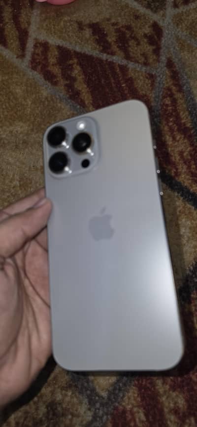 Apple iPhone 16 Pro Max