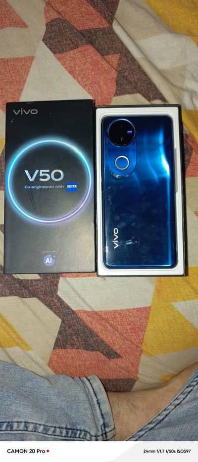 Vivo V50 5G flagship phone lush condition
