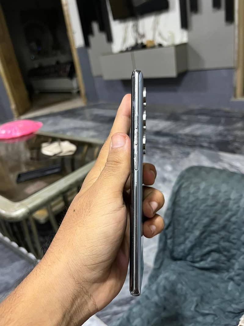 techno camon 40pro 4