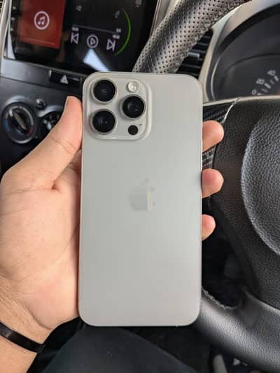 Apple iPhone 15 Pro Max