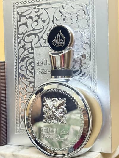 Lattafa Fakhar Platinum