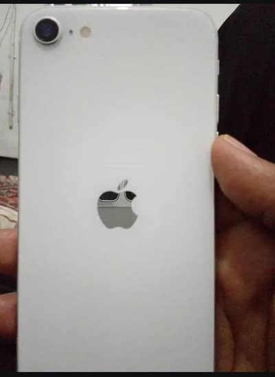 Apple iPhone SE