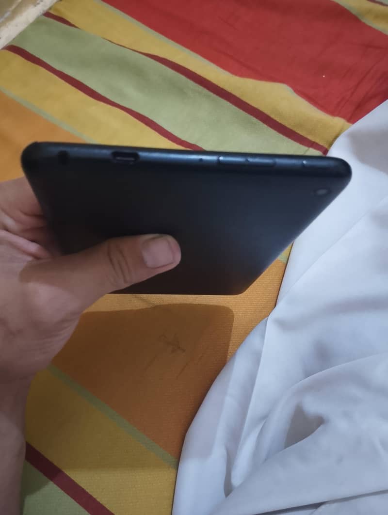 Amazon tablet 1
