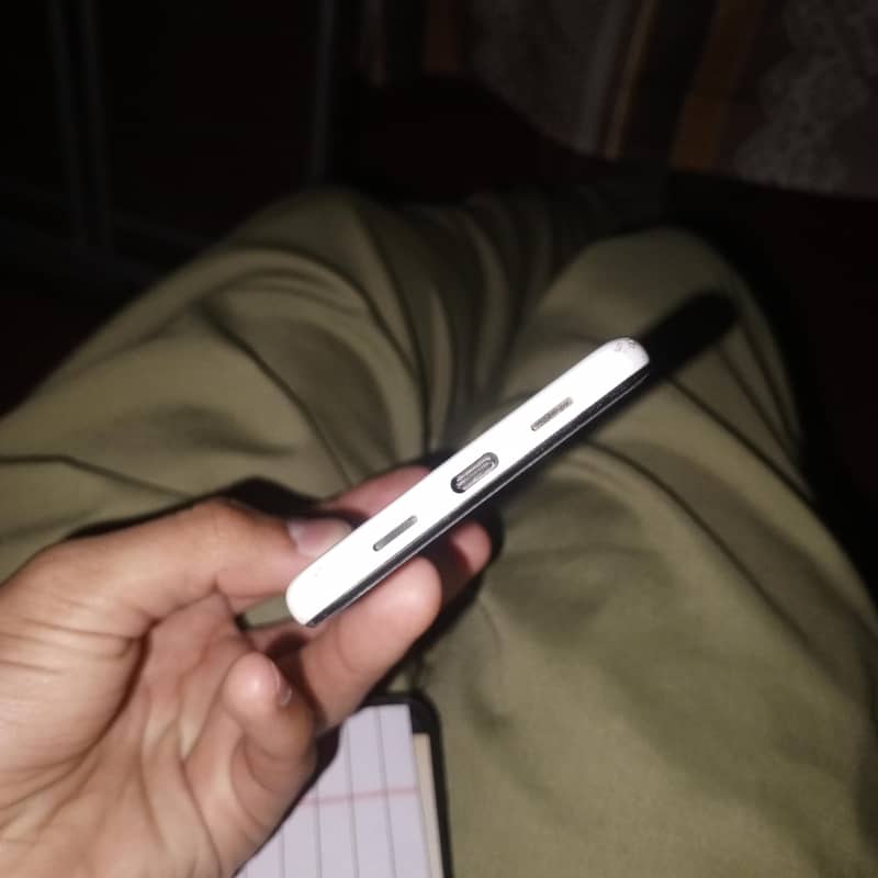 Google Pixel 3a 4