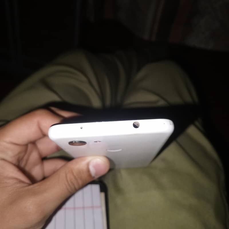 Google Pixel 3a 5