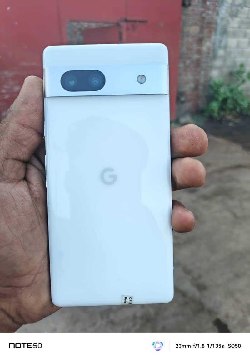 Google Pixel 7a 1