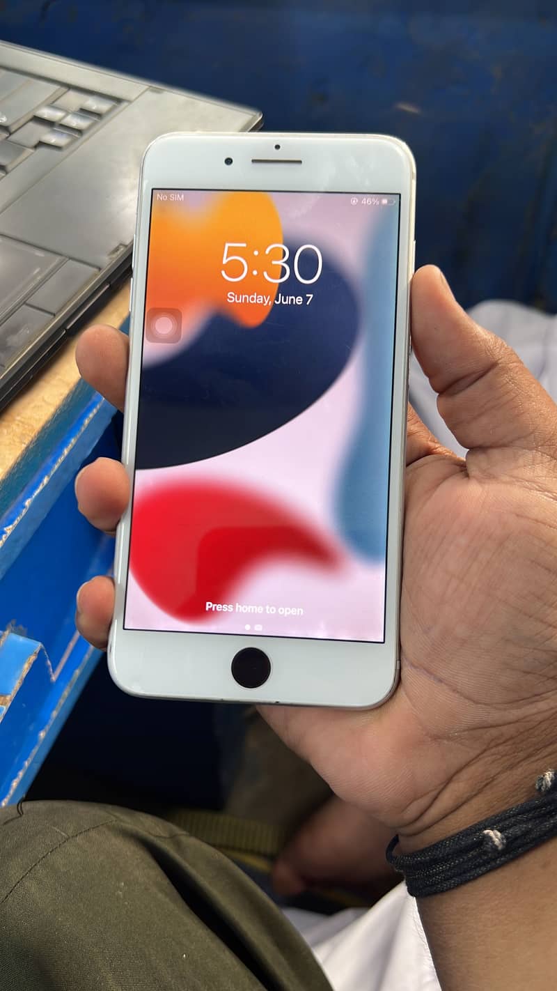 IPhone 7+ 5
