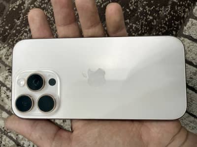 Apple iPhone 16 Pro