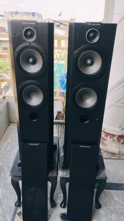 WHARFEDALE VARDUS VR-300 UK Floor Towers Speaker (JBL KEF)