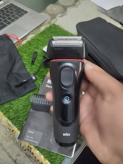 braun series 5 shaver & trimmer  s5030 wet & dry imported like new