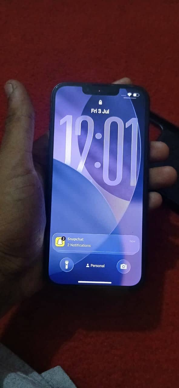 Apple iPhone 13 0