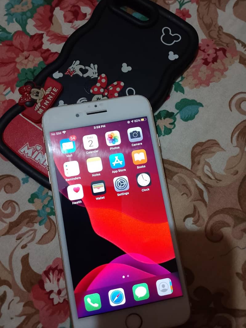 Apple iPhone 7 Plus 2