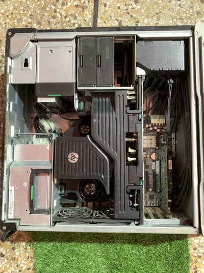 HP Z620 Workstation – Powerful Machine for Professionals & Gamers