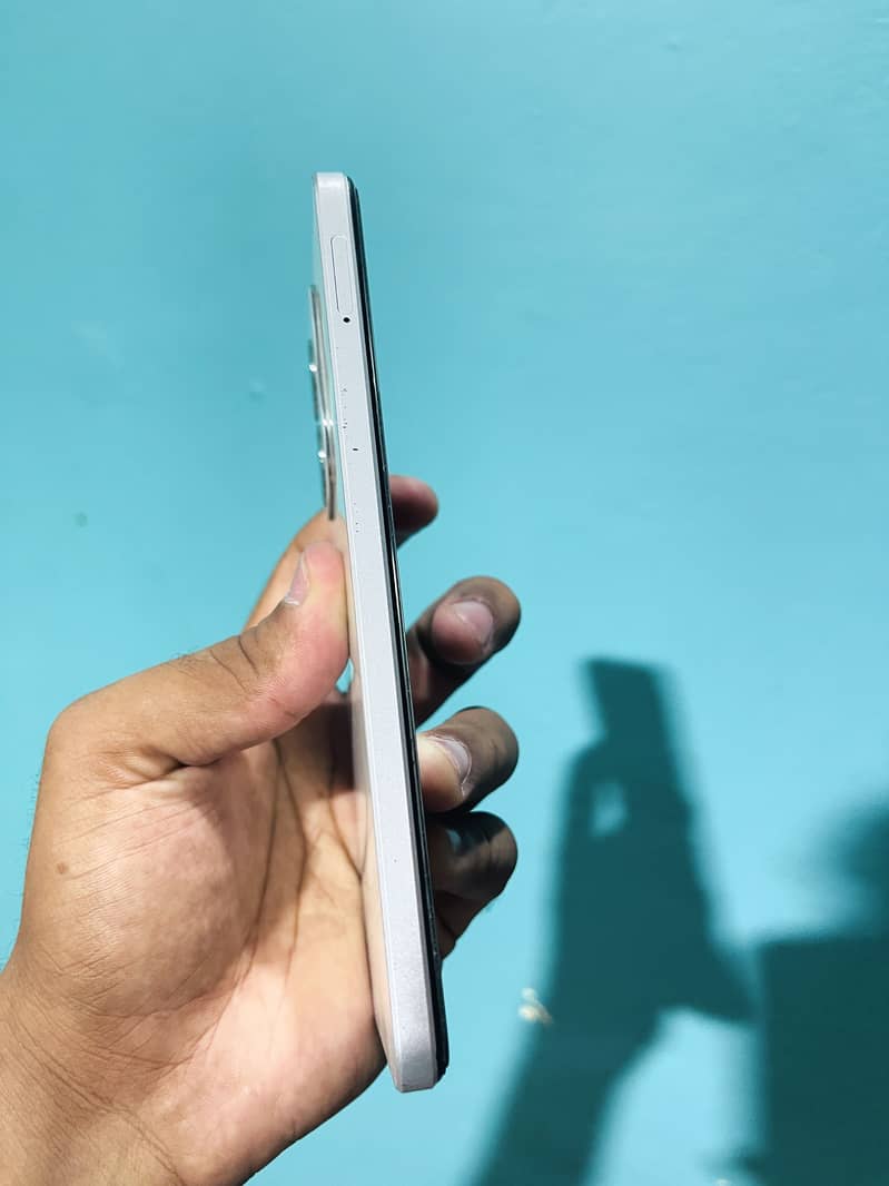 OPPO A3 4