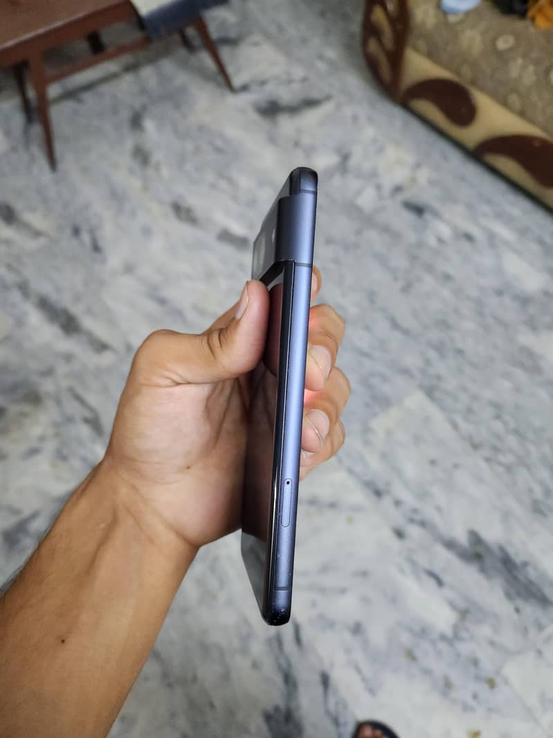 Pixel 8 4