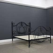 Extra Wide Single Black Wrought Iron Bed – 3.7 ft × 7 ft
