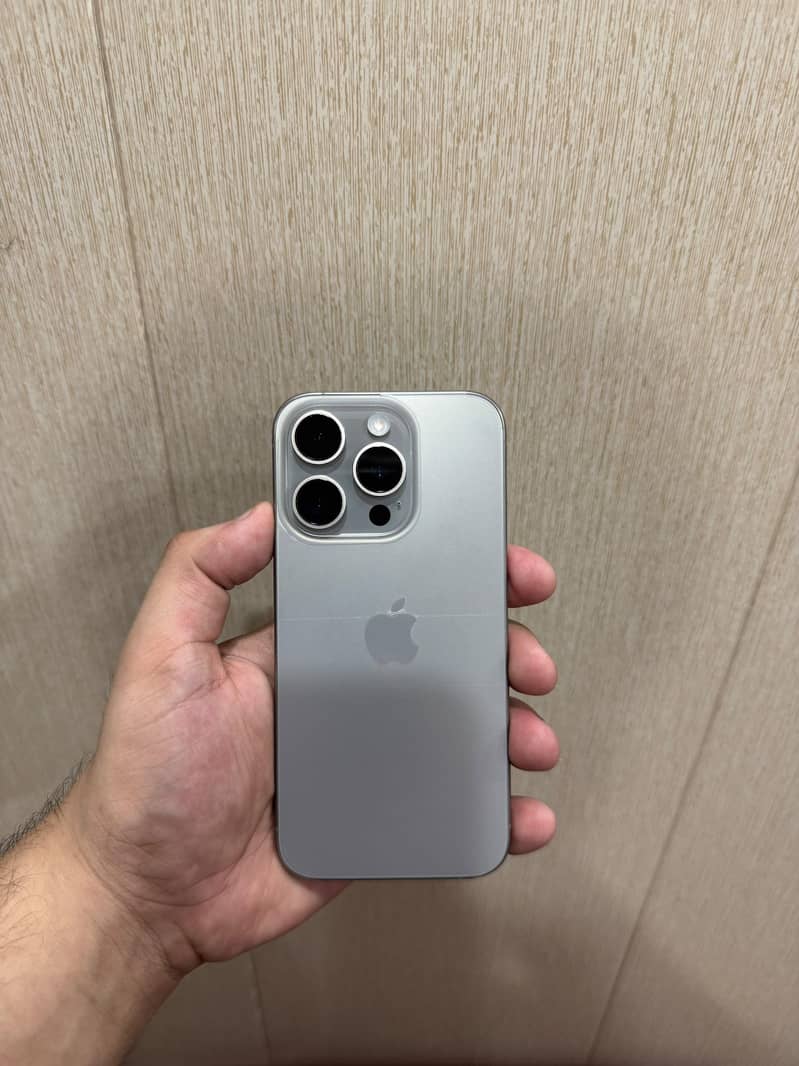 iPhone 15 Pro 0