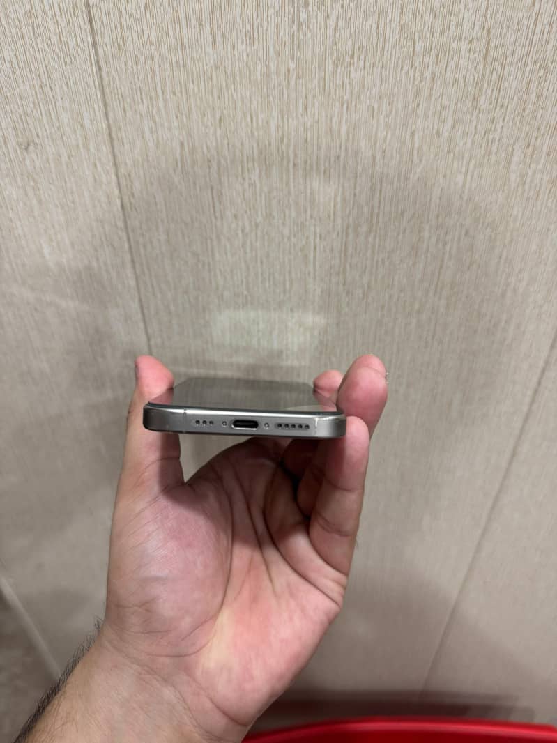 iPhone 15 Pro 1
