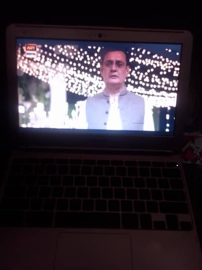 Laptop Samsung Chrome Book Lush Condition Awla Performance