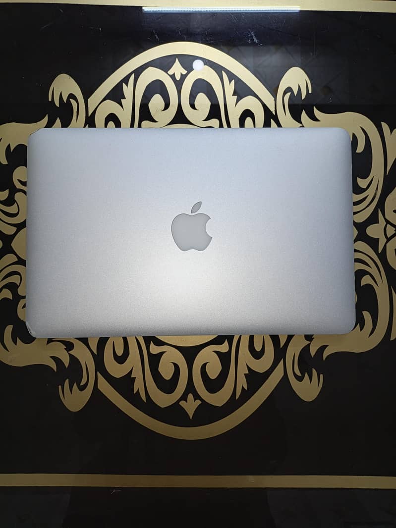 MACBOOK AIR 0