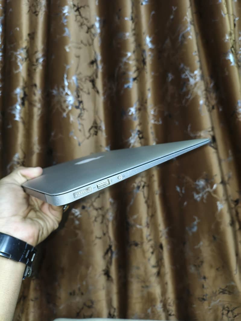 MACBOOK AIR 1