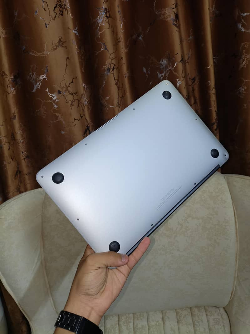 MACBOOK AIR 6