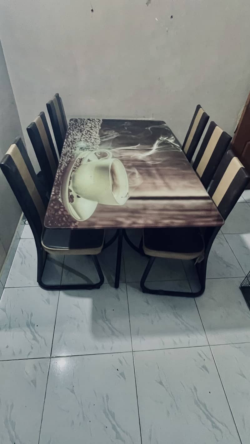 Dining Table & Chairs 4