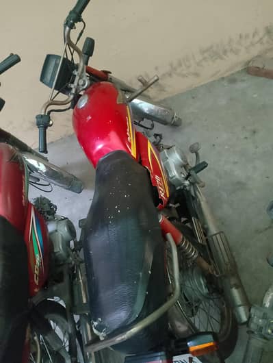 used bike for sale near amanah mall Link road