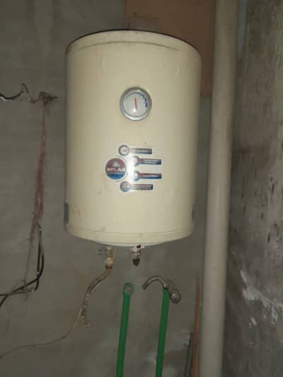 Electric storage Geyzer