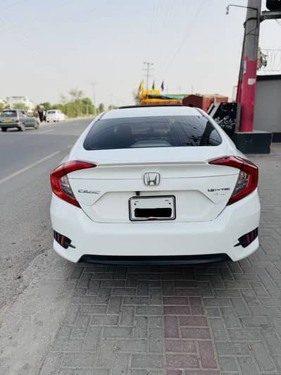 Honda Civic Oriel