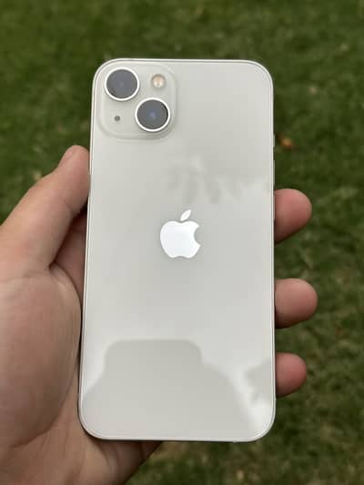 Apple iPhone 13