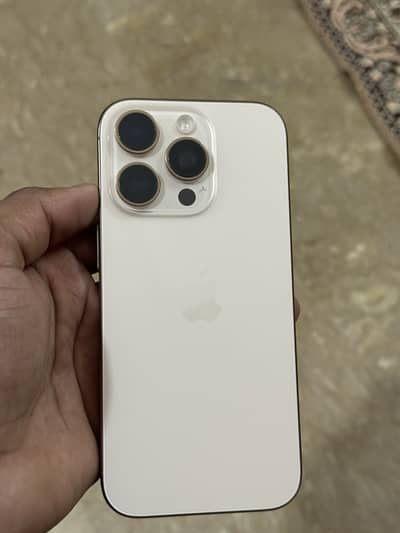 Apple iPhone 16 Pro
