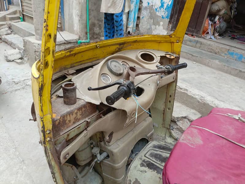 Loader Richshaw 5