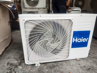 Haier ac h ok Galat me h koi kam Nhi 03015320675 jis ne Lena ho is num