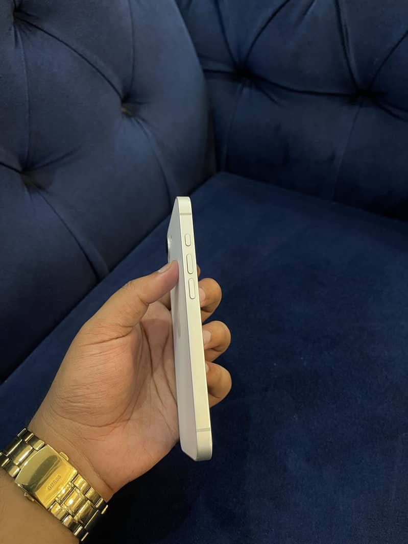 Iphone 16e jv 5