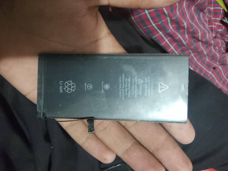 Apple iPhone 7 Plus 2