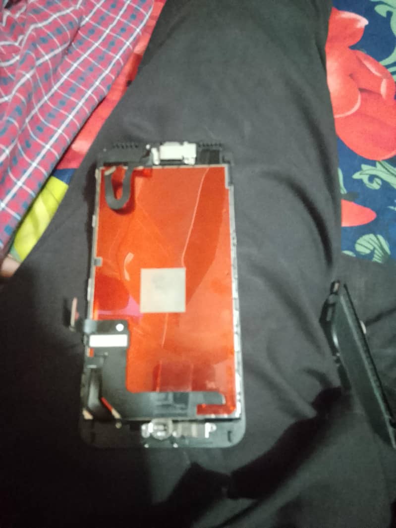 Apple iPhone 7 Plus 3