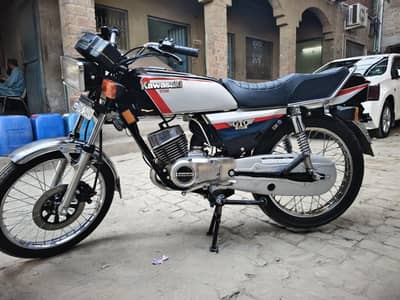 Kawasaki GTO 125