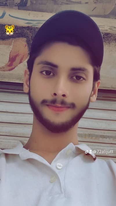 My name is Ali hussnain