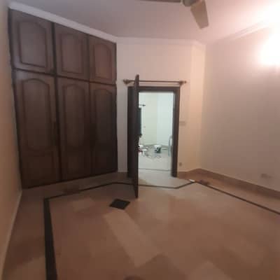First Floor For Rent in G-13 (7 Marla)