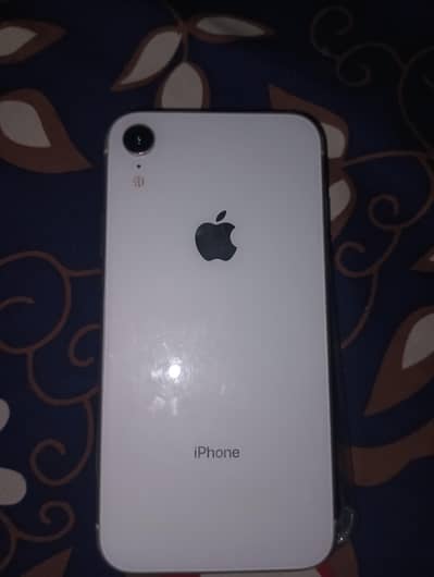 Apple iPhone XR