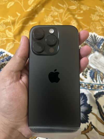 Apple iPhone 16 Pro