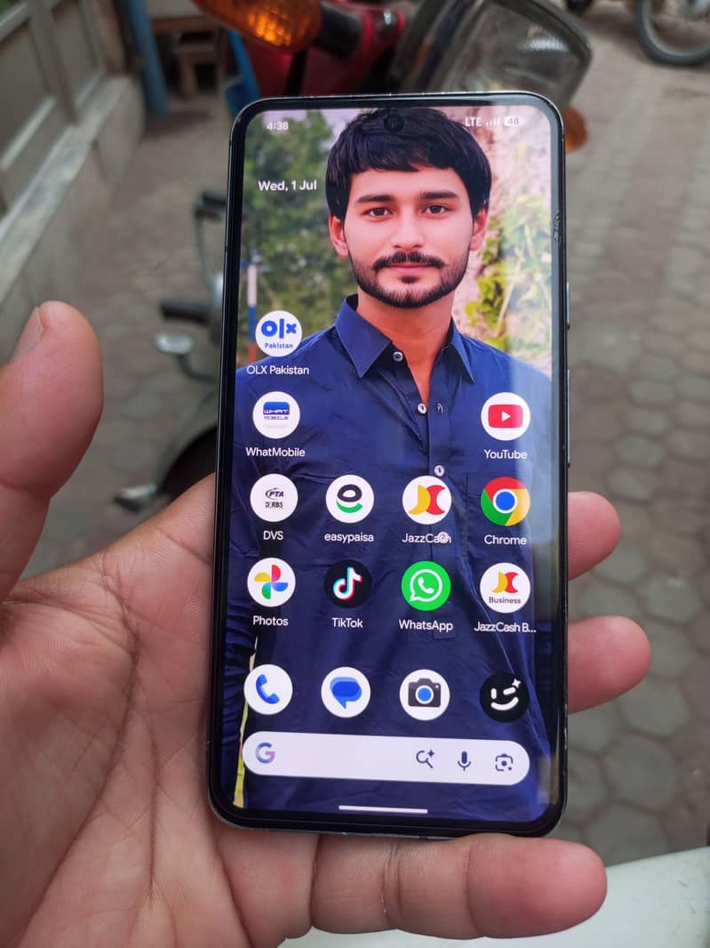 Google Pixel 8a 5