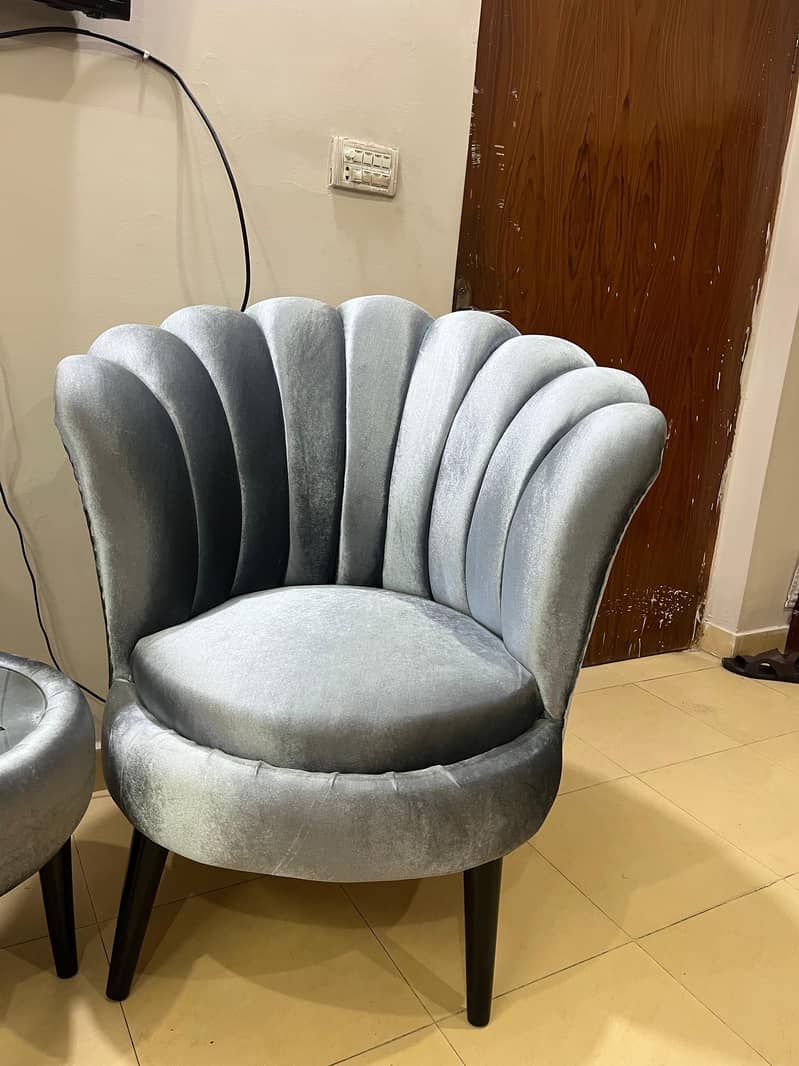 Two sofa chairs with cofee table 2
