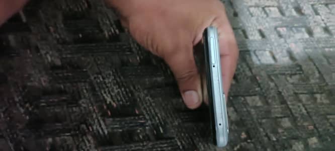 Vivo Y33s