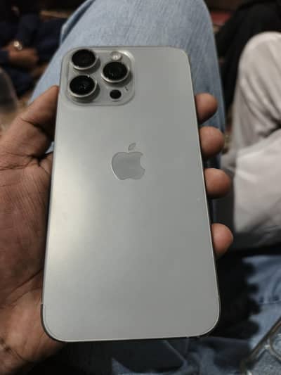 Apple iPhone 15 Pro Max