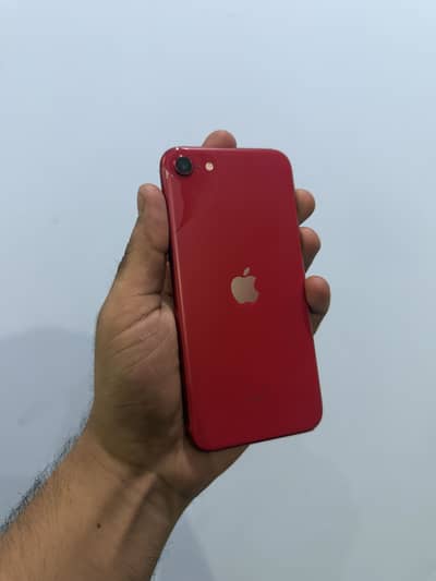 Apple iPhone SE